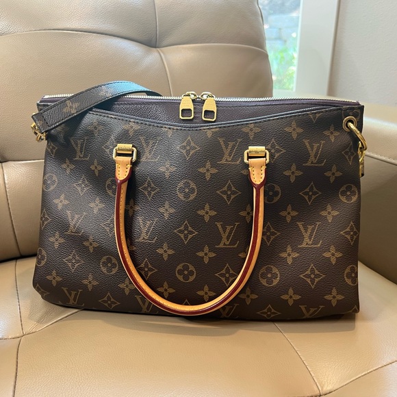 Gone x Louis Vuitton Pallas MM shoulder bag NM - Picture 3 of 16